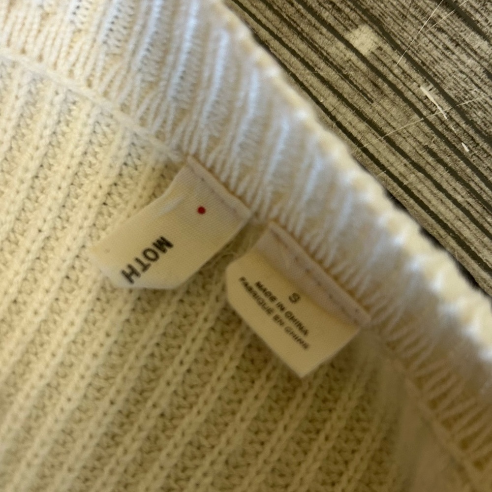 Moth (Anthropologie) Ribbed Ruffle Cuff Sweater Size S - Picture 5 of 5